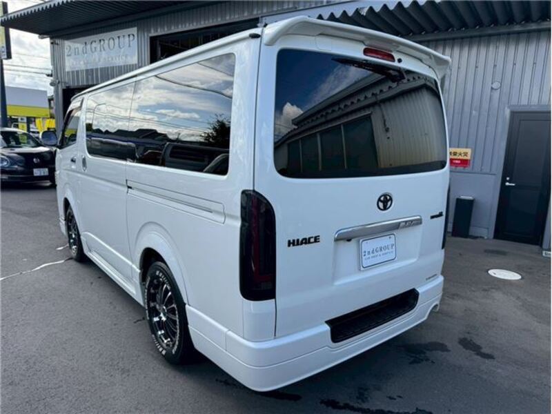 HIACE