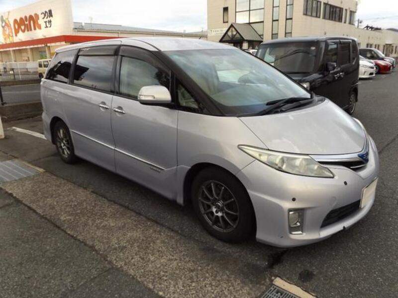 ESTIMA HYBRID
