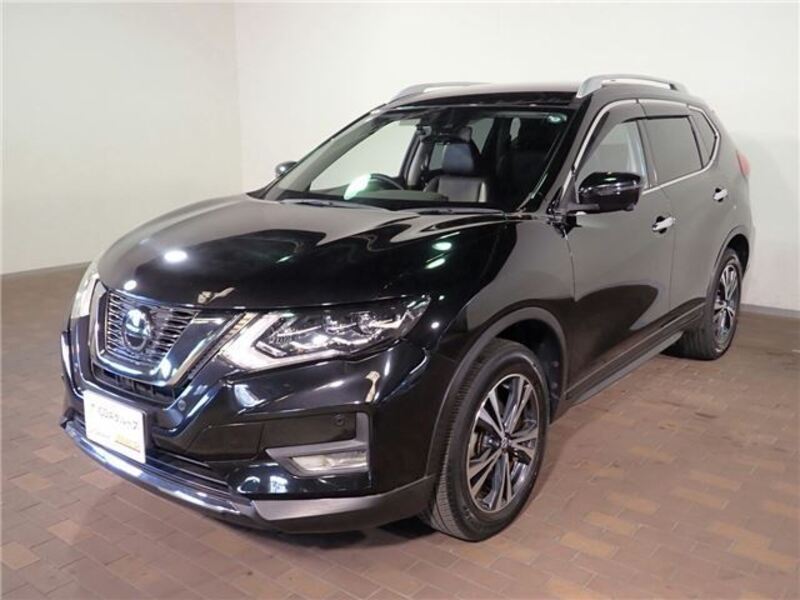 X-TRAIL