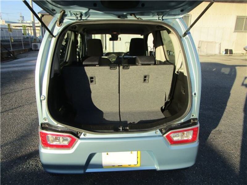 WAGON R