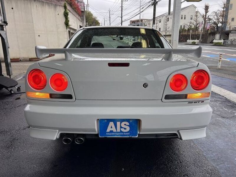 SKYLINE