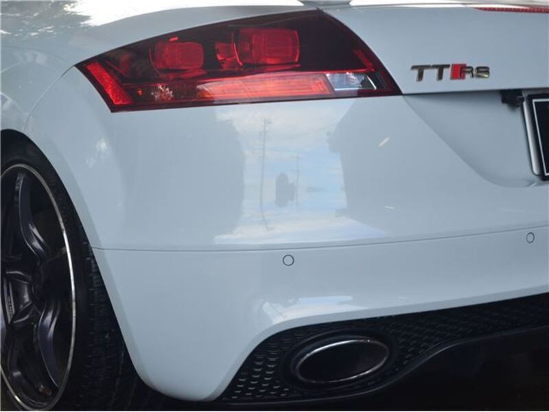 TT