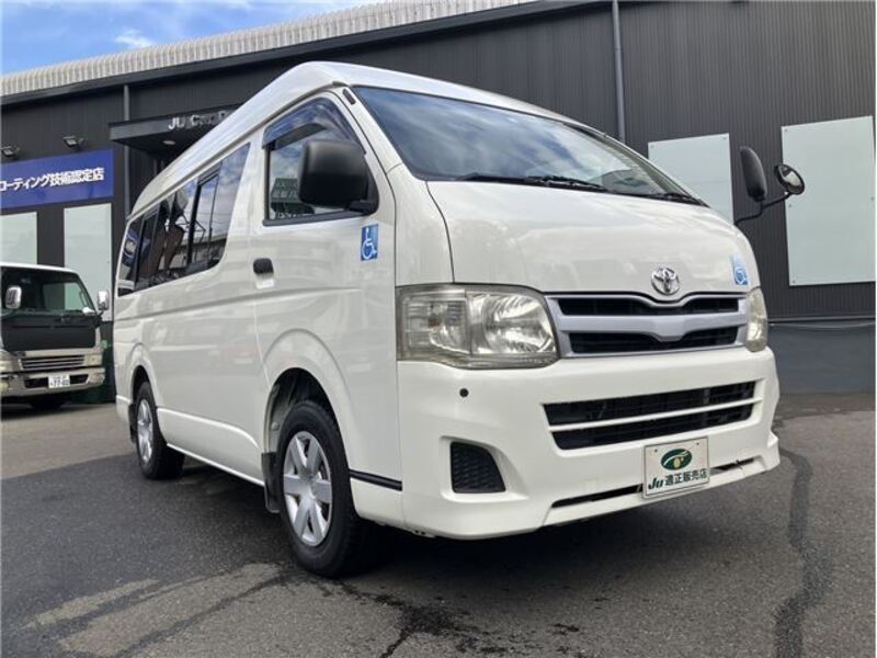 HIACE