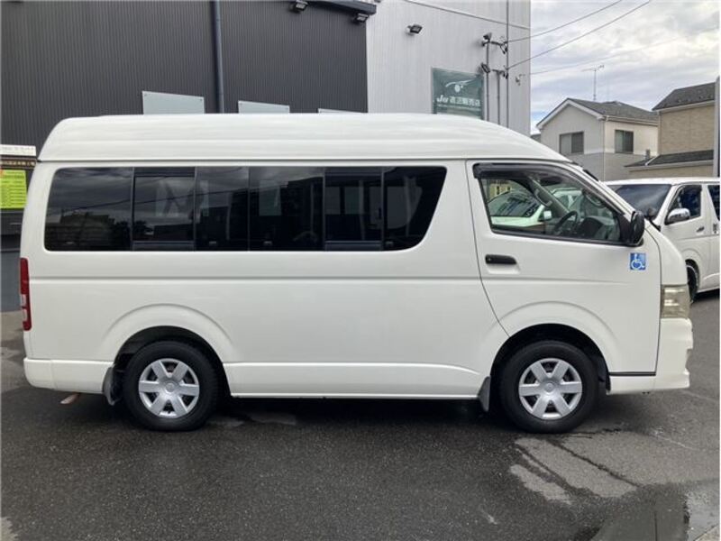 HIACE