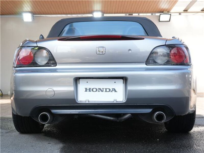 S2000