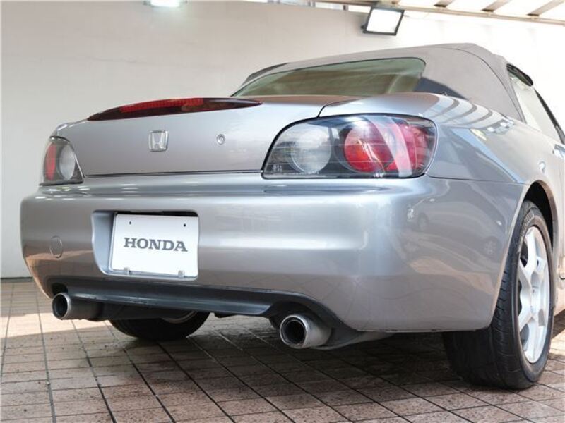 S2000
