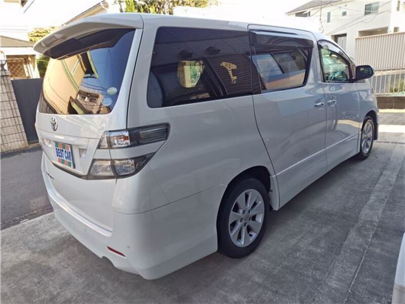 VELLFIRE