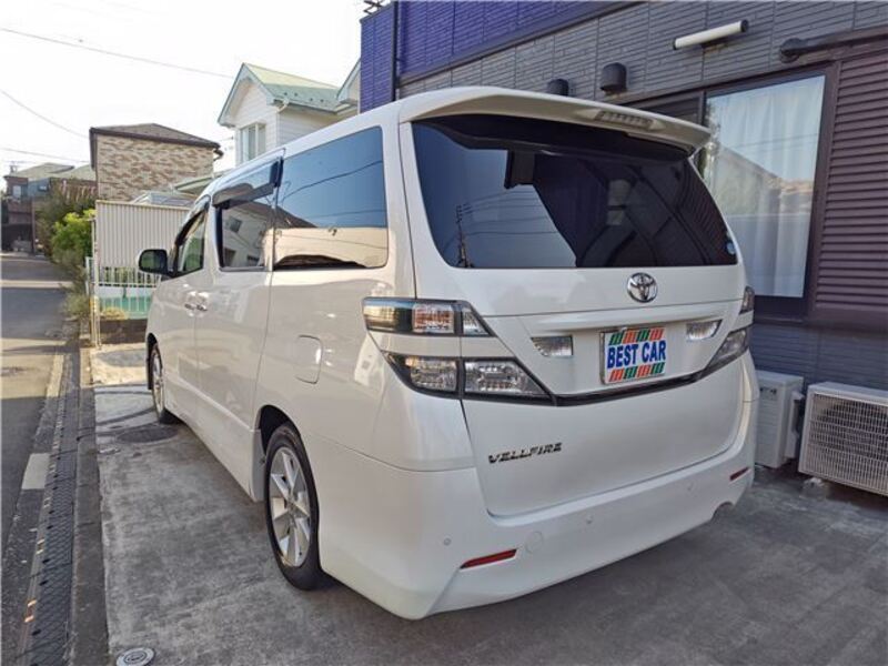 VELLFIRE