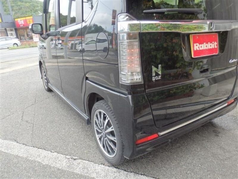 N BOX CUSTOM