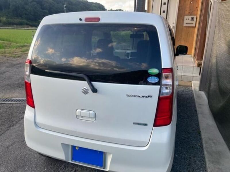 WAGON R