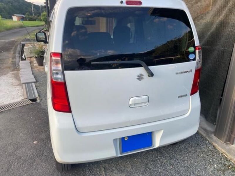 WAGON R