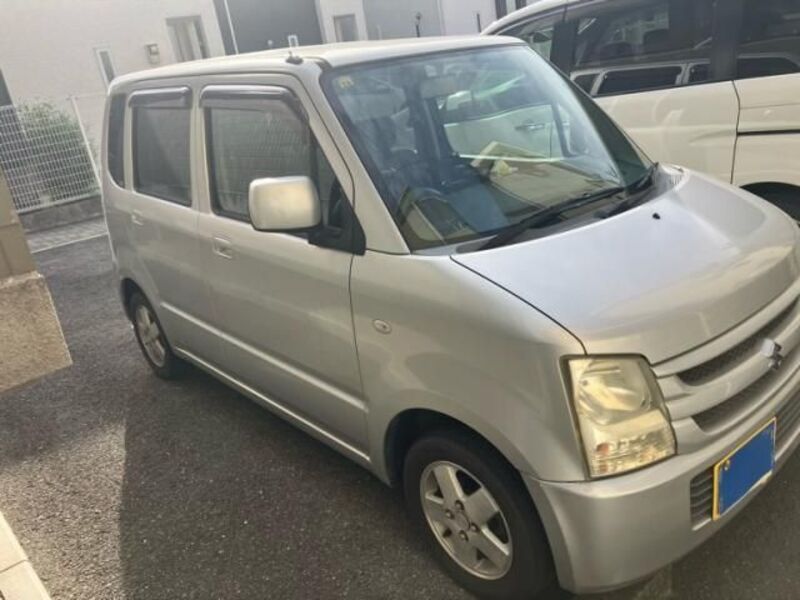 WAGON R