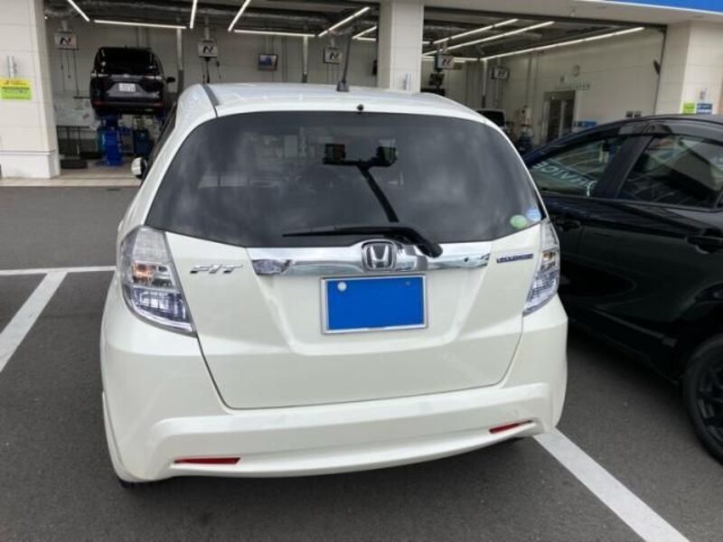 FIT HYBRID