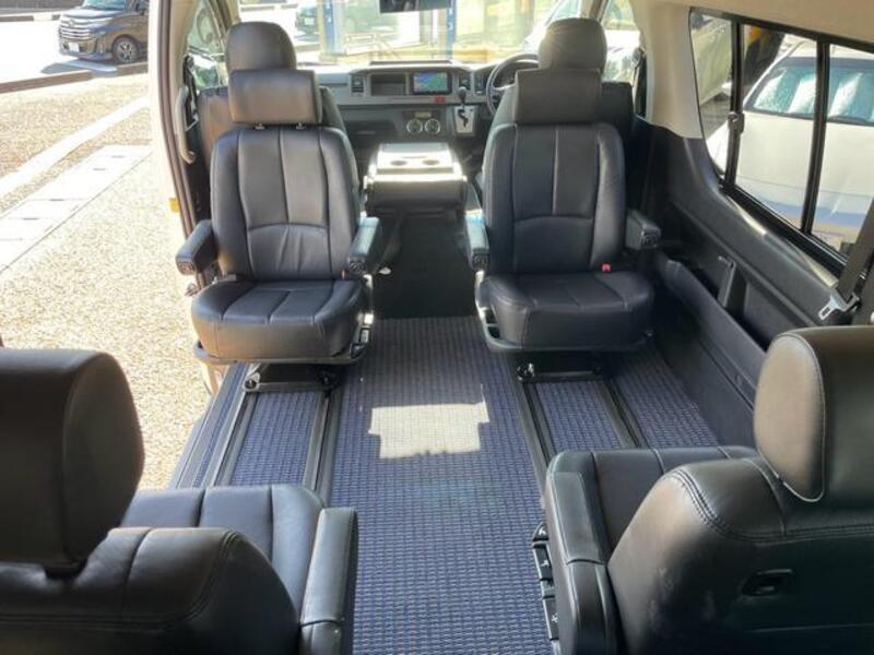 HIACE WAGON