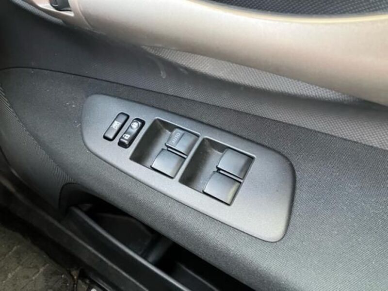 AURIS