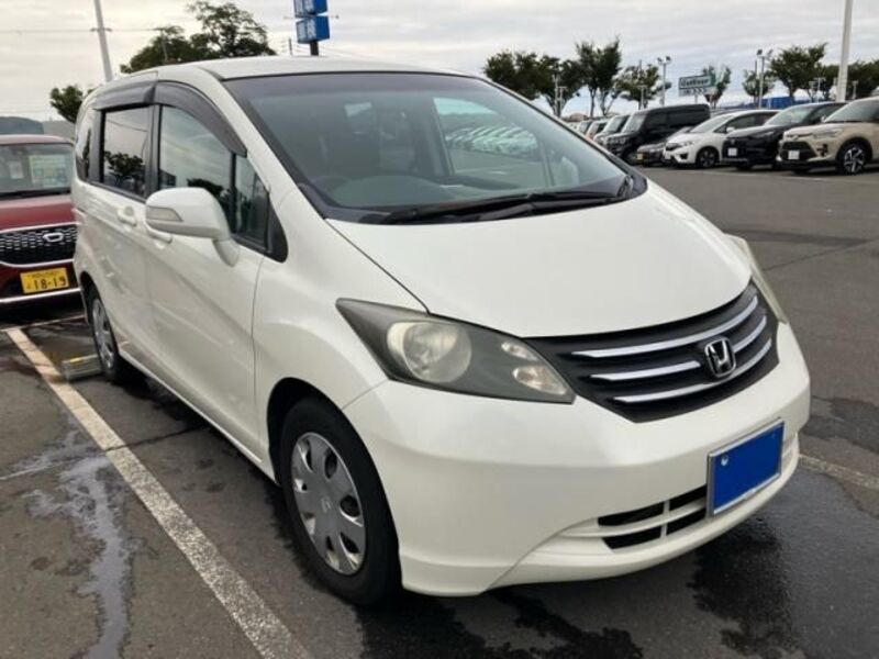 HONDA FREED
