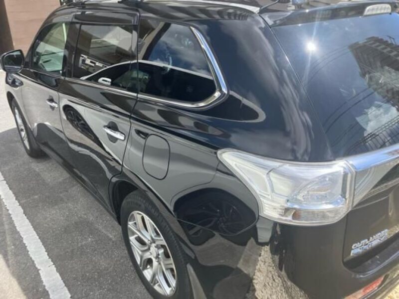 OUTLANDER PHEV