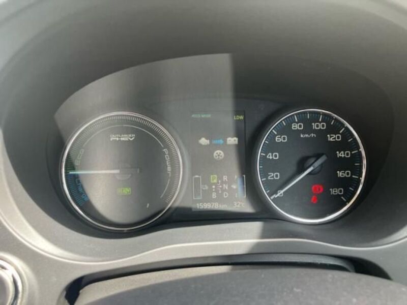 OUTLANDER PHEV
