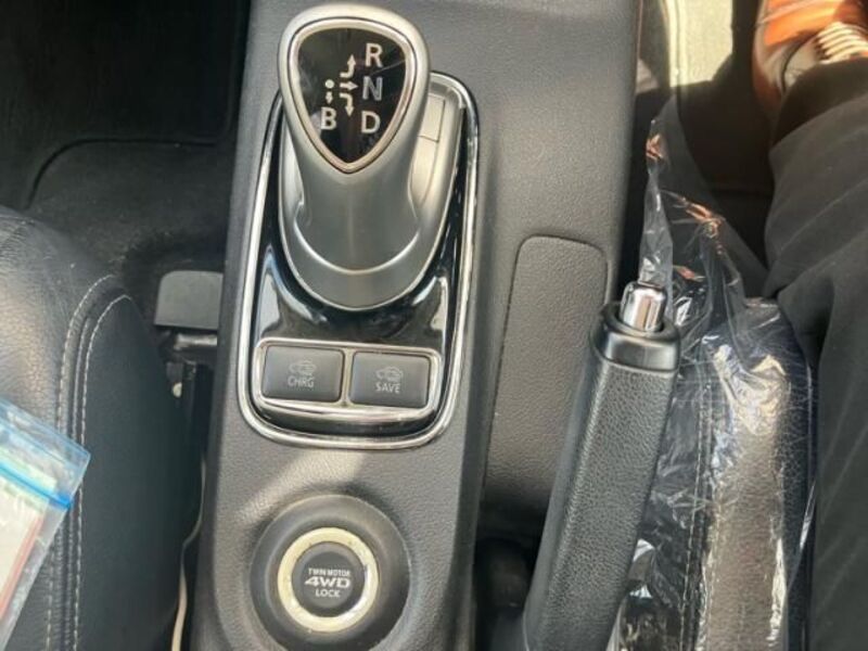 OUTLANDER PHEV