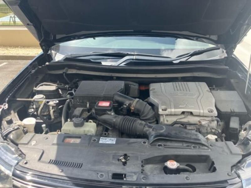 OUTLANDER PHEV