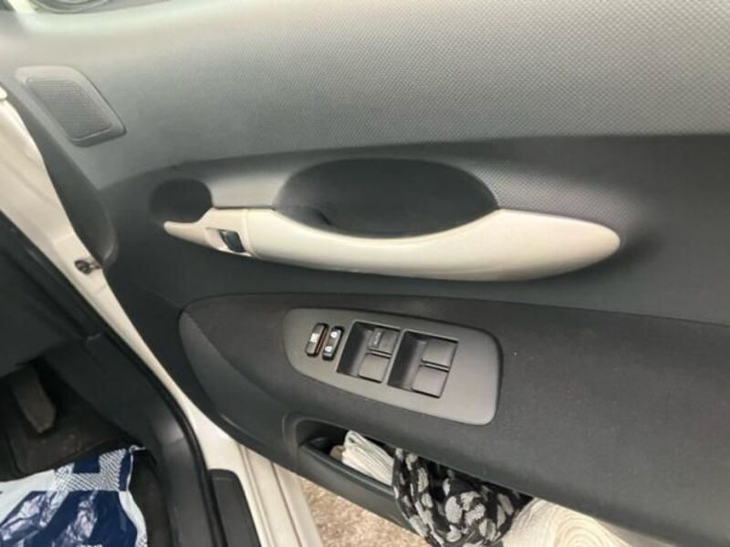 AURIS