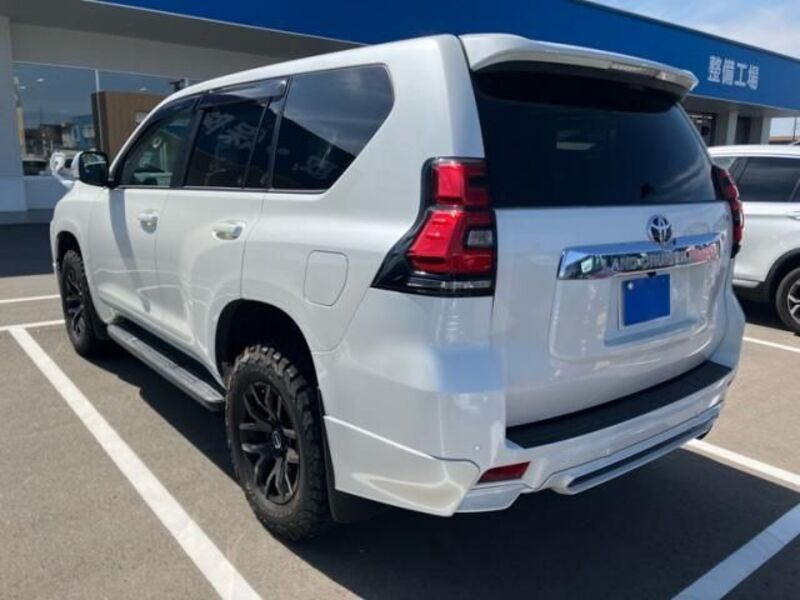 LAND CRUISER PRADO