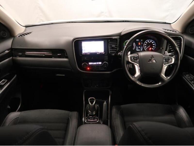 OUTLANDER PHEV