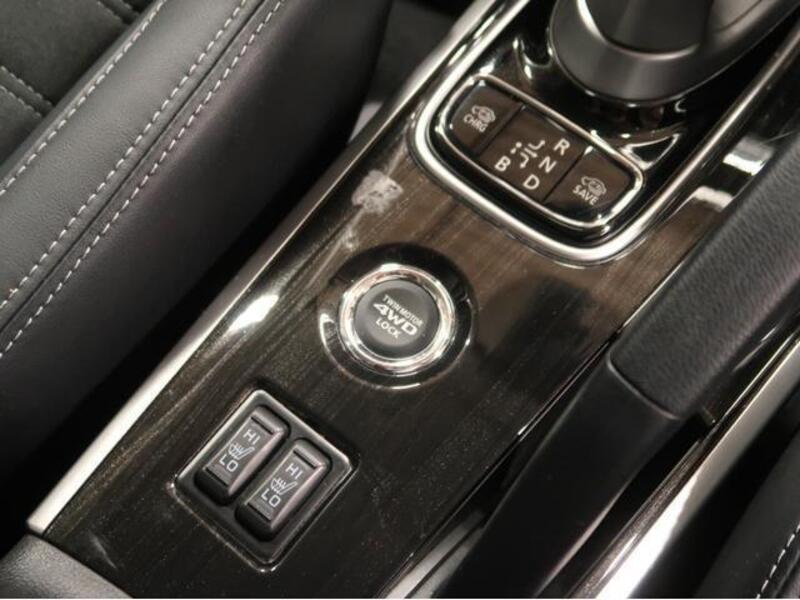 OUTLANDER PHEV