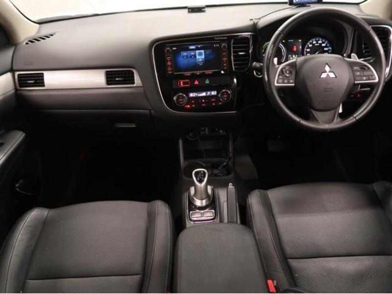 OUTLANDER PHEV