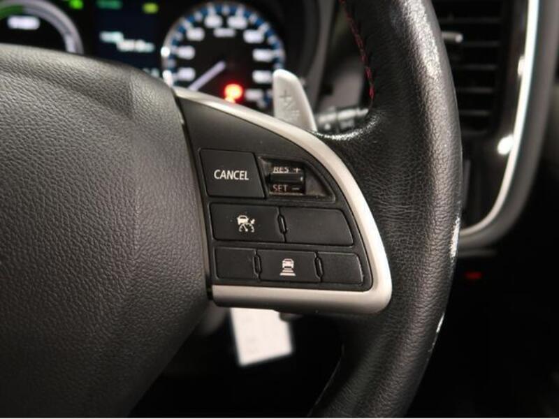 OUTLANDER PHEV