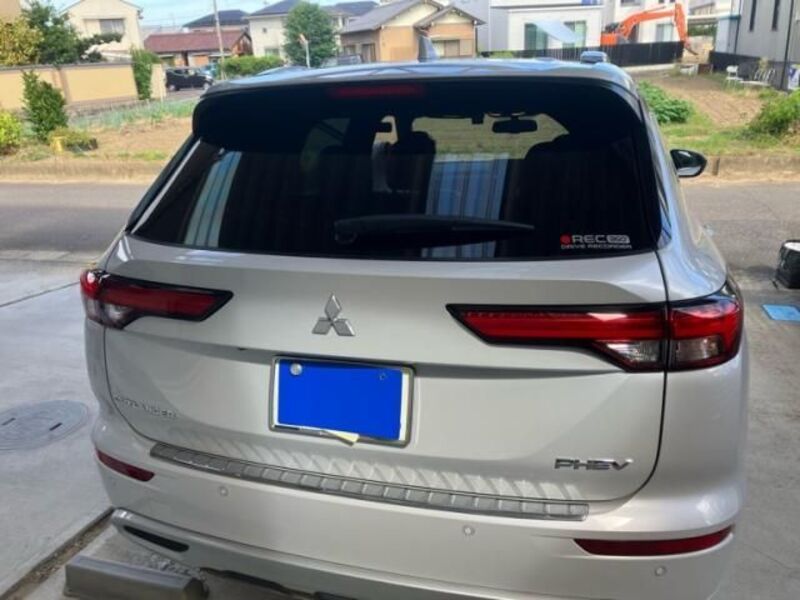 OUTLANDER PHEV