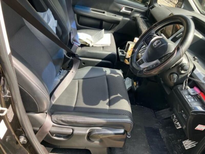STEPWAGON SPADA
