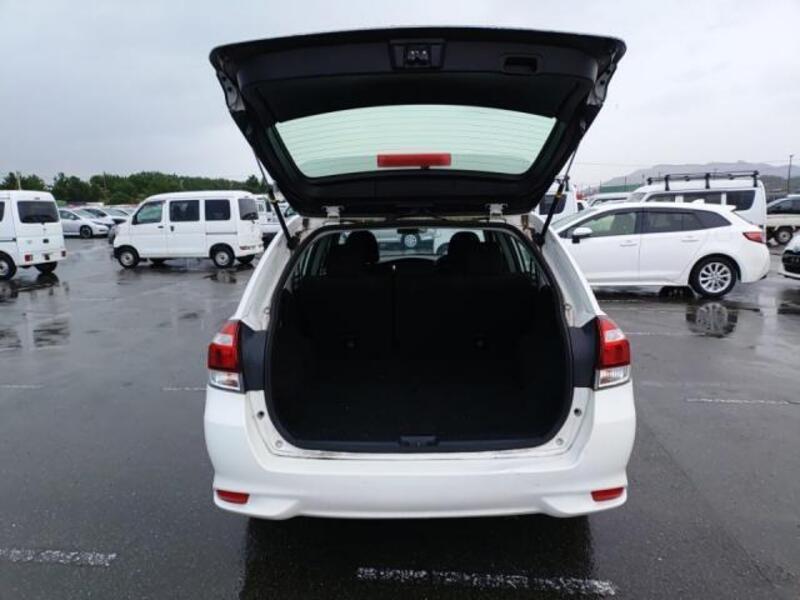 COROLLA FIELDER
