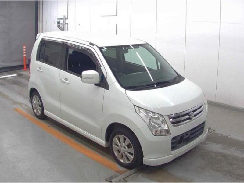 WAGON R