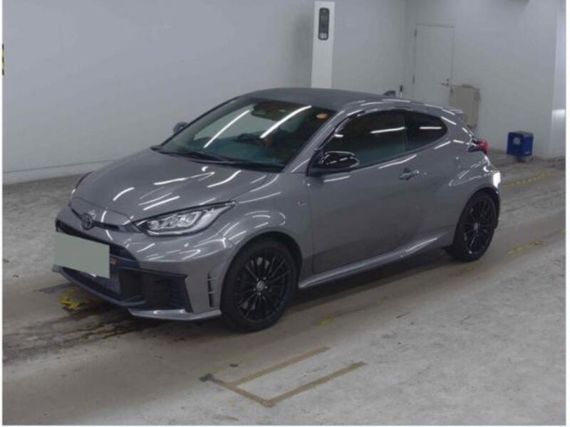 GR YARIS