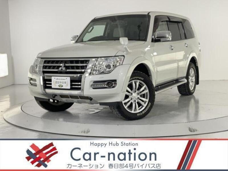 MITSUBISHI PAJERO