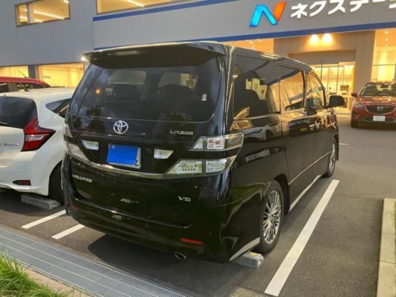 VELLFIRE