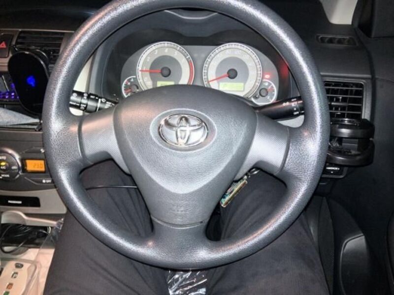 COROLLA FIELDER