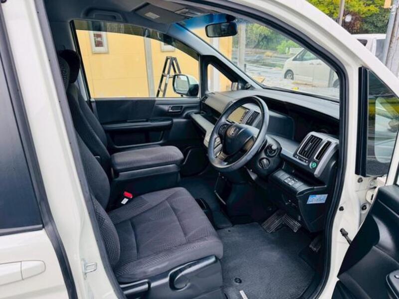 STEPWAGON SPADA