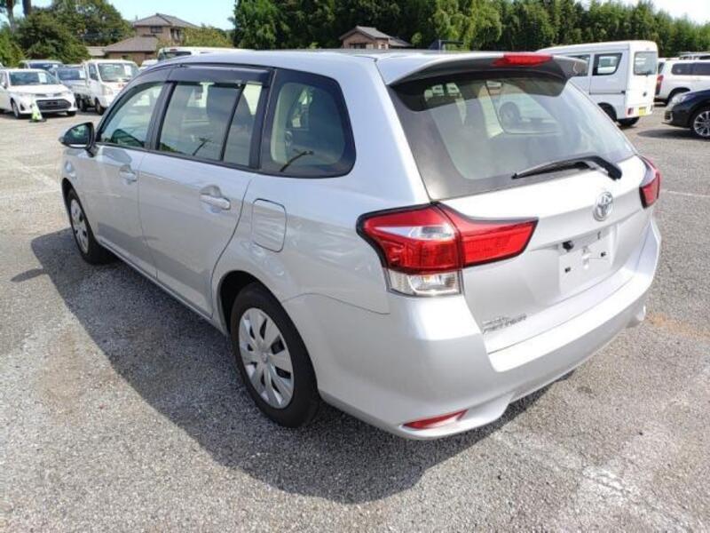 COROLLA FIELDER
