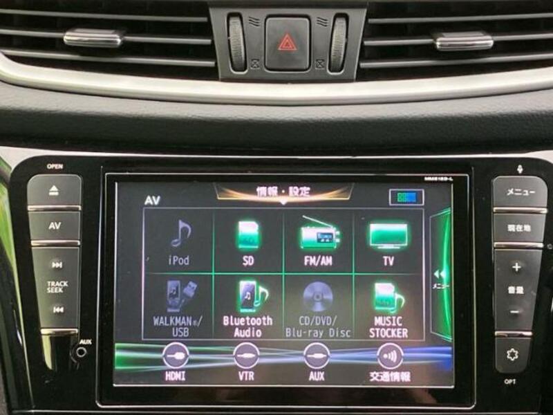 X-TRAIL
