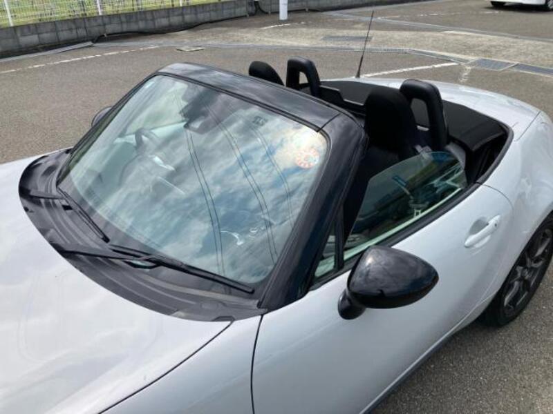 ROADSTER