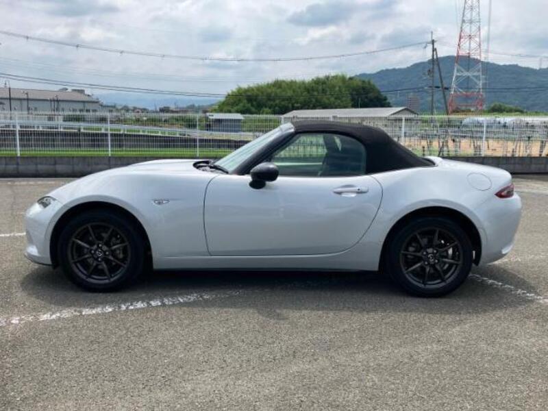 ROADSTER