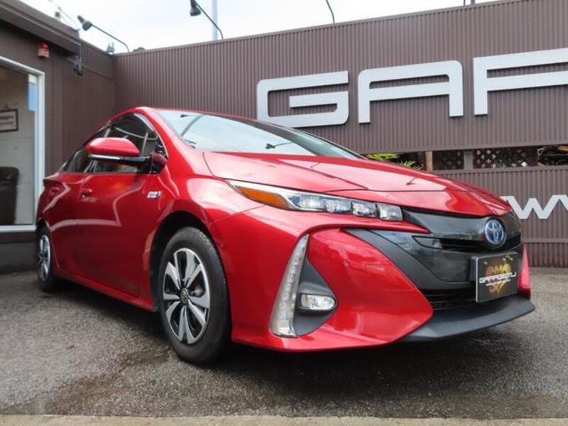 PRIUS PHV