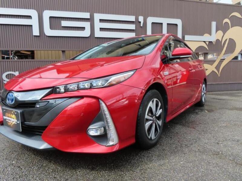 PRIUS PHV