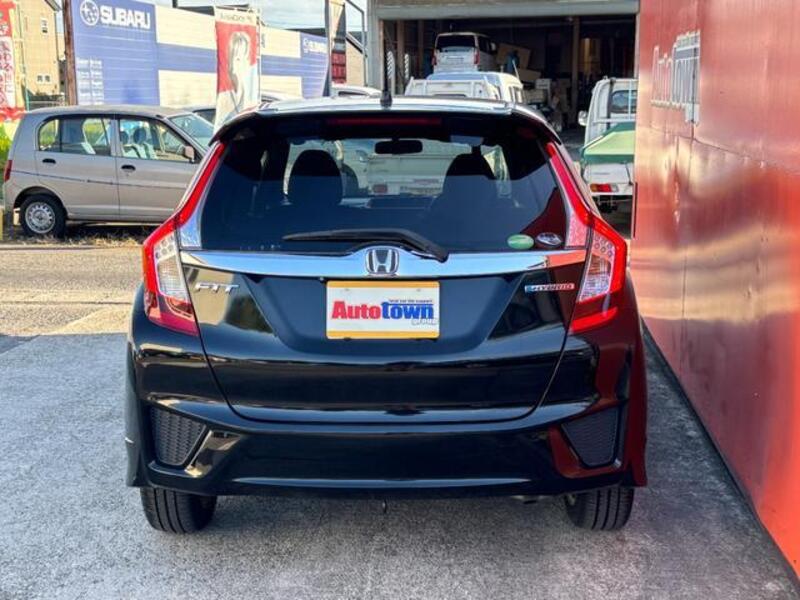 FIT HYBRID