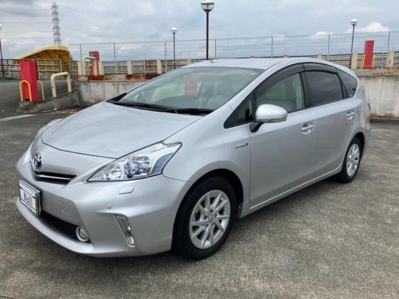 PRIUS ALPHA
