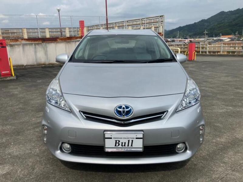 PRIUS ALPHA