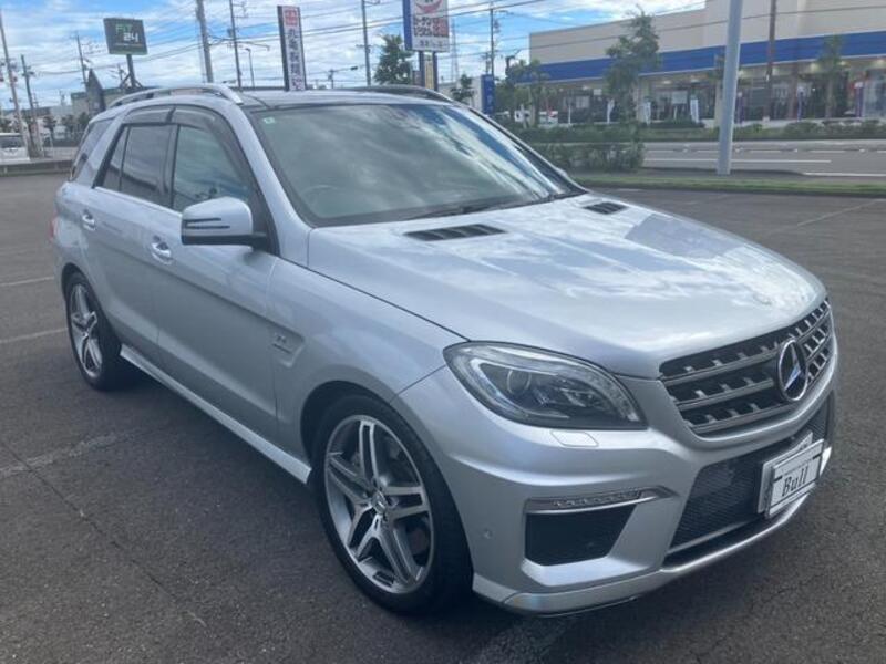 MERCEDES-BENZ M-CLASS