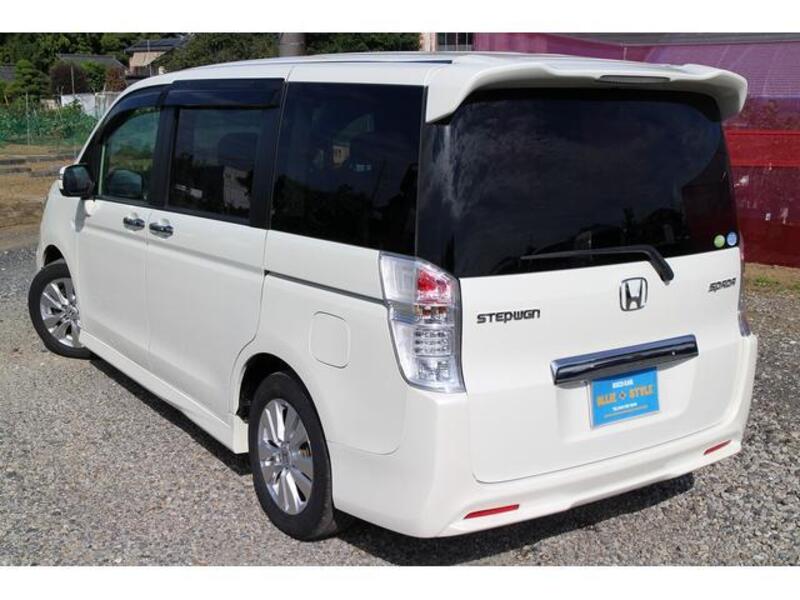 STEPWAGON SPADA
